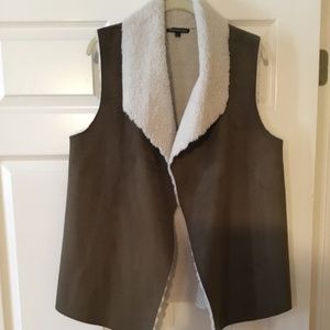 Vest Suede & Knotty Fleece